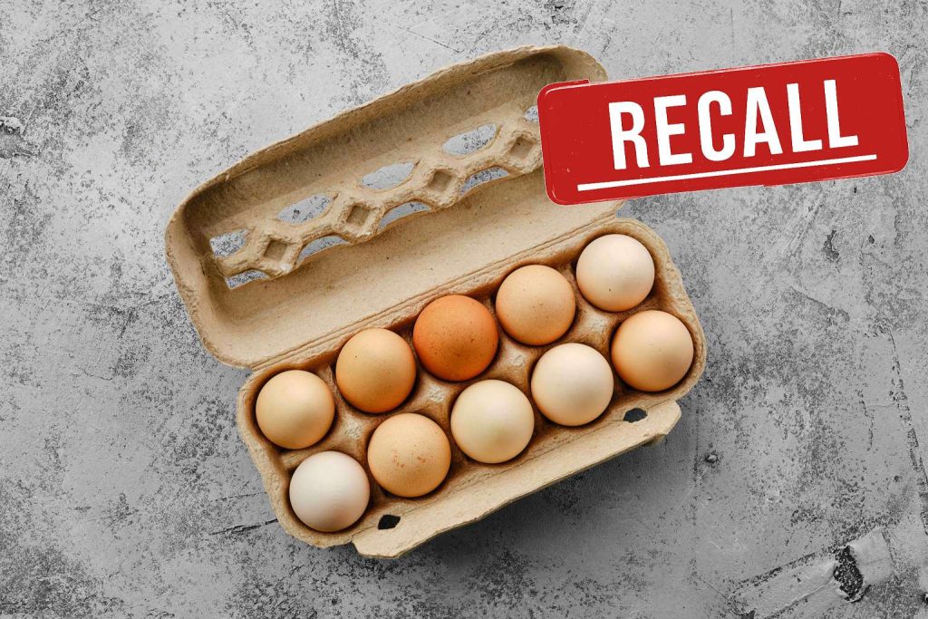 FDA orders urgent recall: salmonella outbreak forces over 20 million eggs off shelves in those affected states