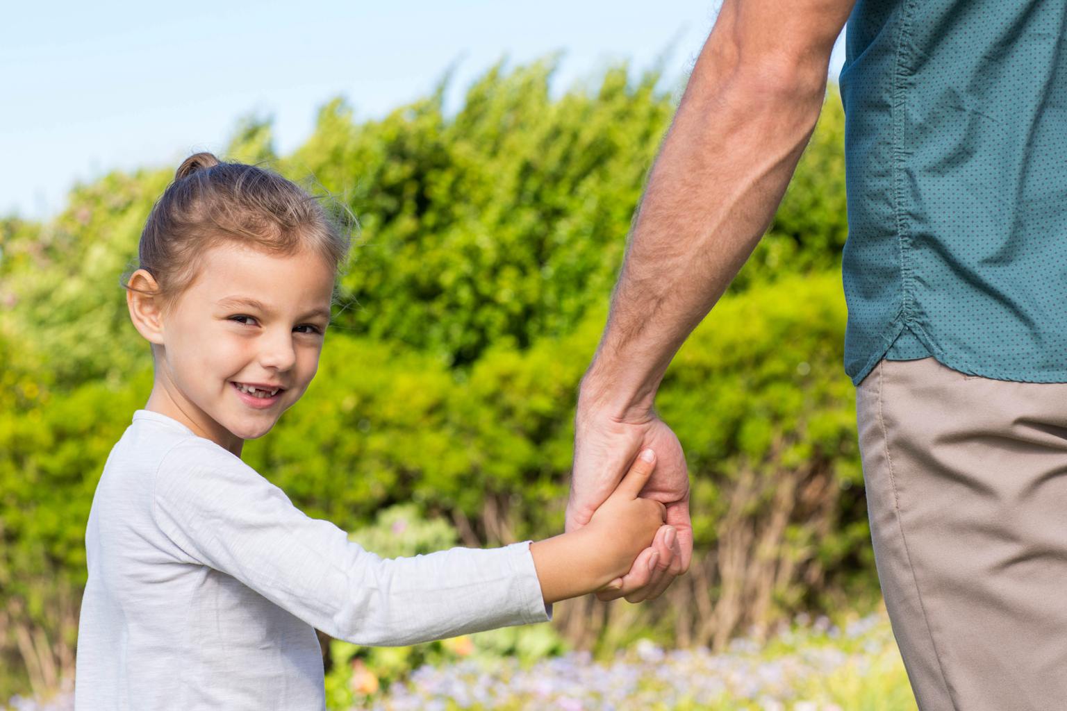 Top habits shared by grandparents who form unbreakable bonds with their grandchildren