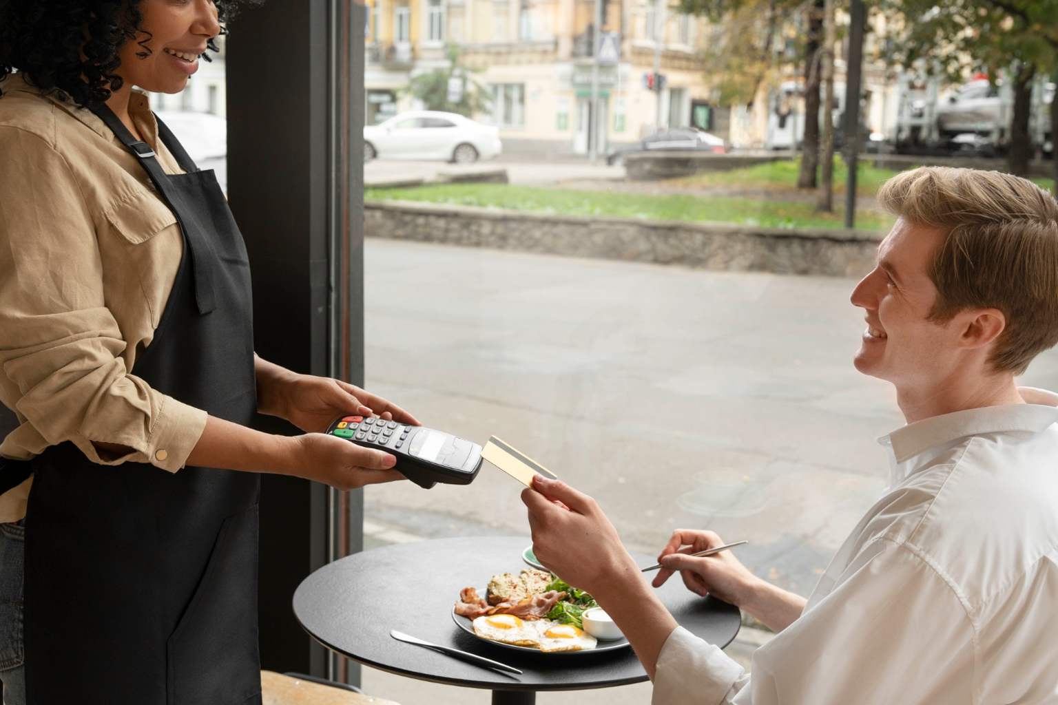 What it means to never leave a tip, according to psychology