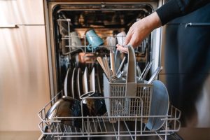 Experts resolve the dishwasher debate dividing households: utensils, handle up or down?