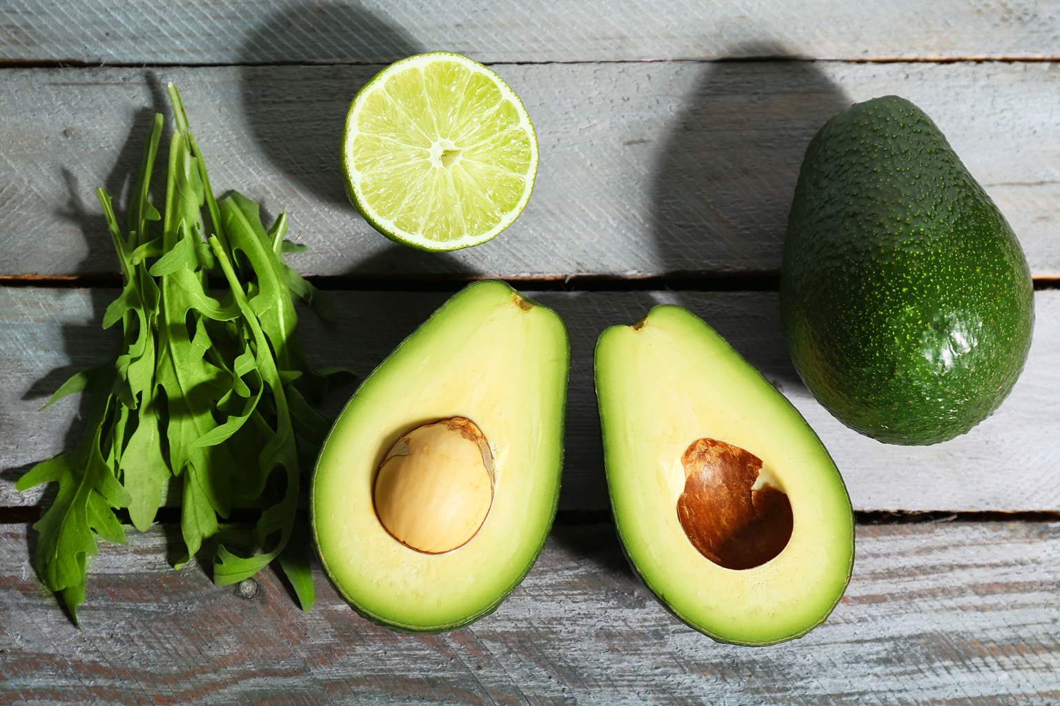 Neither the fruit bowl nor the fridge: the best place to keep avocados in summer so they don’t turn brown