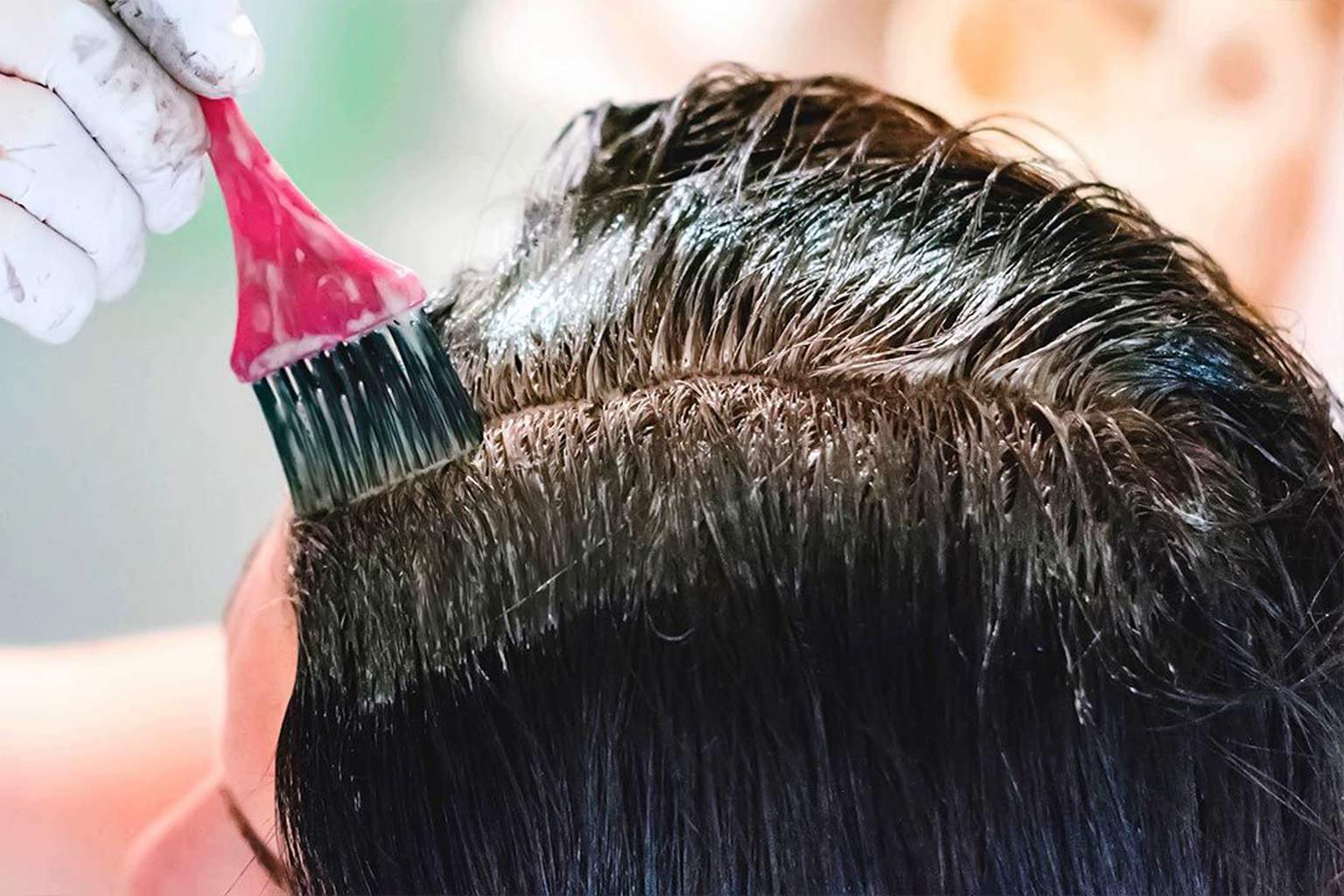 Say goodbye to gray hair forever: how to cover grays at home with a natural, chemical-free henna mix in just one day
