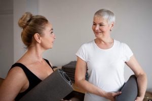 Forget dancing and reading—this is the best social activity to stay active and make friends after 65