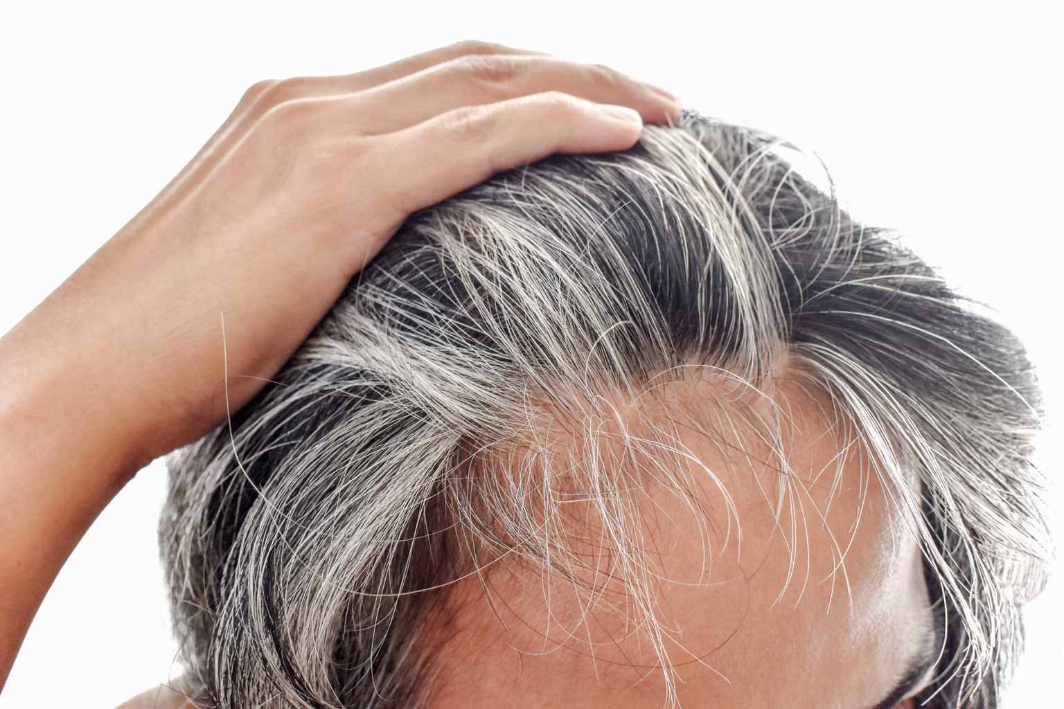 Neither rosemary nor bay leaf—this plant restores your hair and hides grays instantly