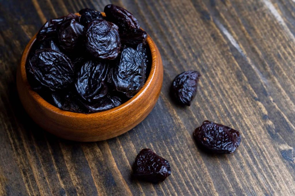Prune water: the surprising health benefits you didn’t know about