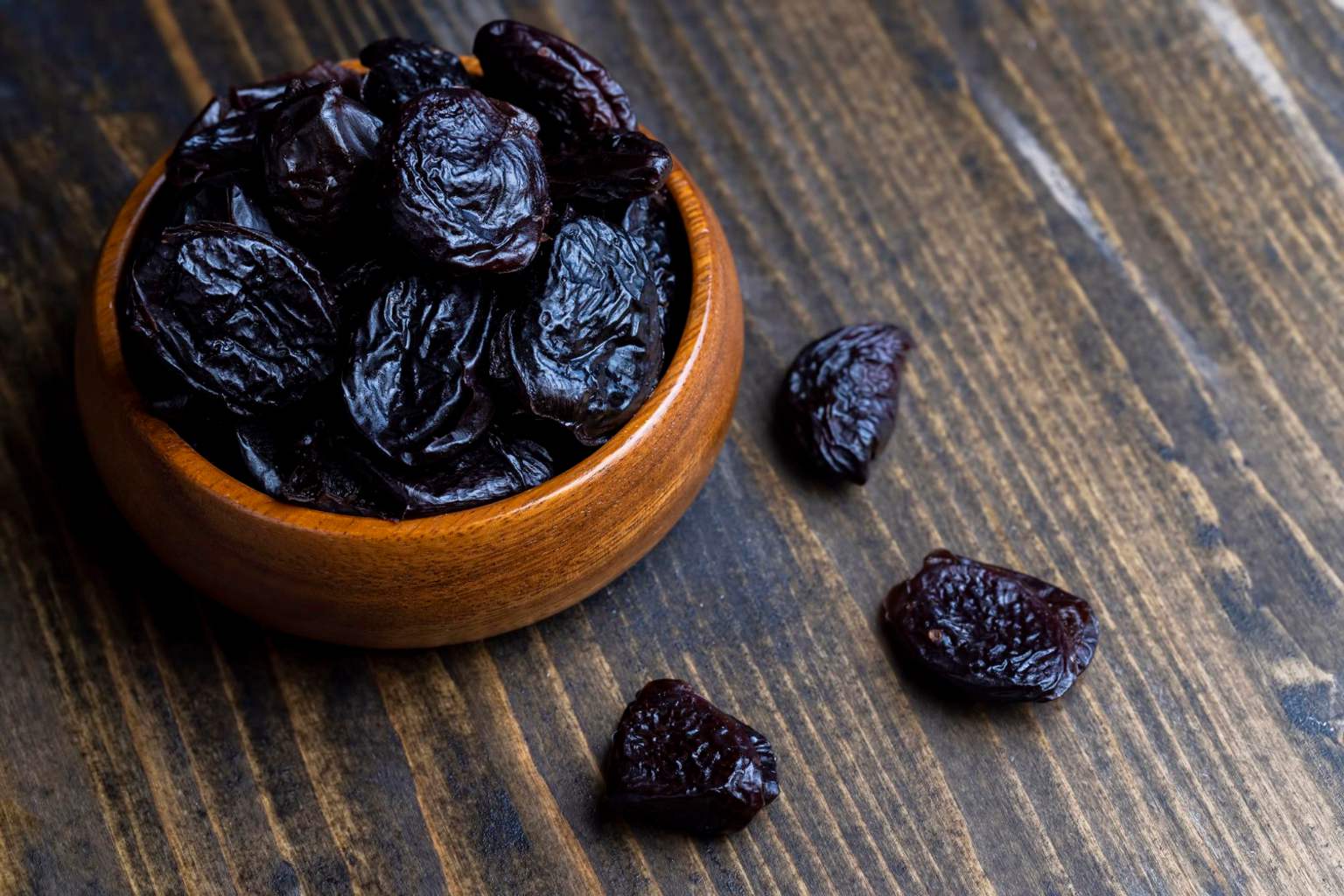 Prune water: the surprising health benefits you didn’t know about