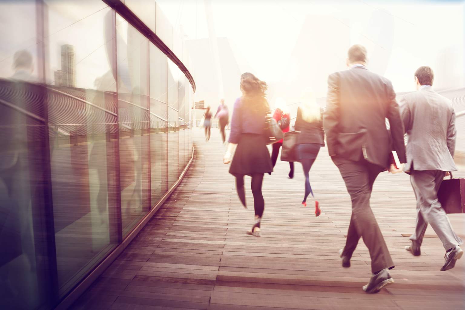 What walking fast really reveals about your personality, according to psychology