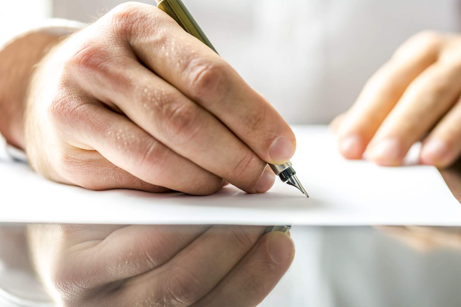 What your all-caps signature says about your personality, according to psychology
