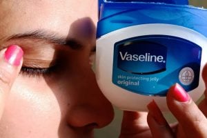 8 surprising ways vaseline can transform your skin and beauty routine