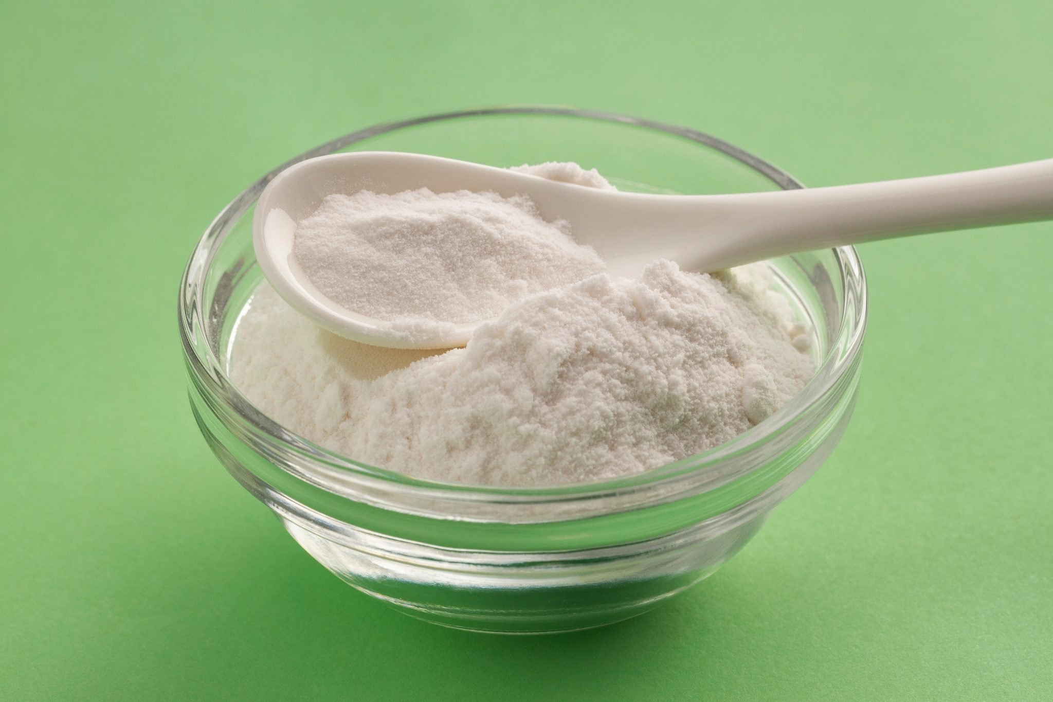 Why you should put baking soda in your closet – and what happens when you do